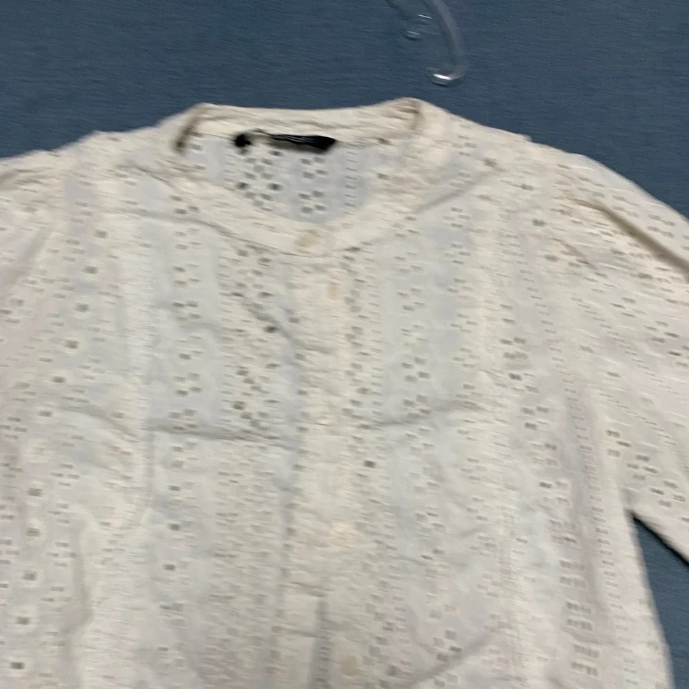 Zara Eyelet Blouse Top Womens Medium Beige Classic Balloon Sleeve Button Front